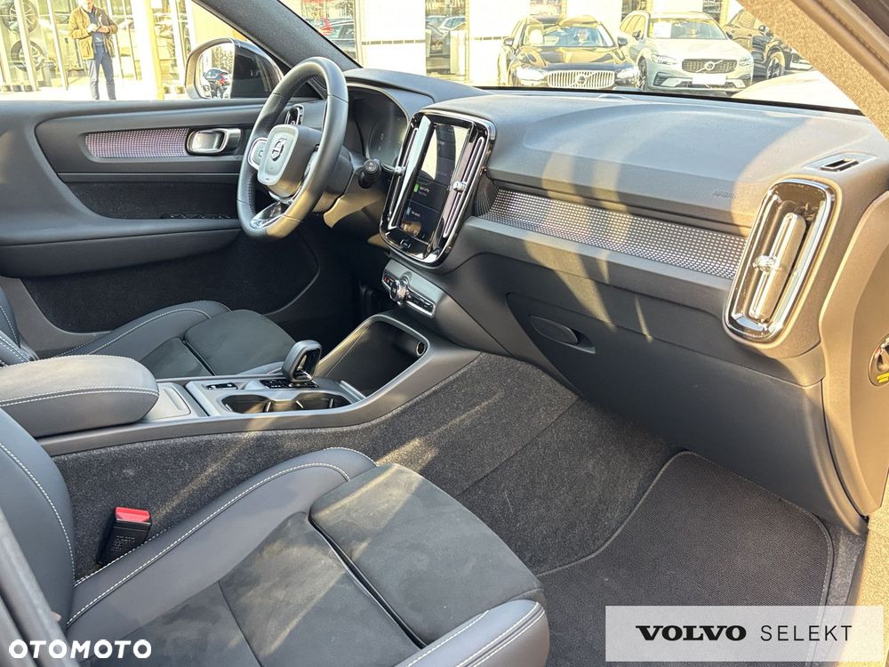 Volvo XC 40 - 12