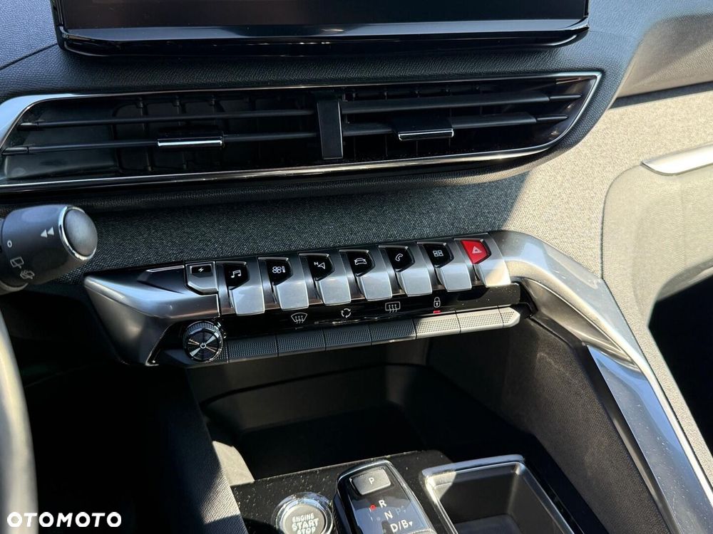 Peugeot 3008 - 19