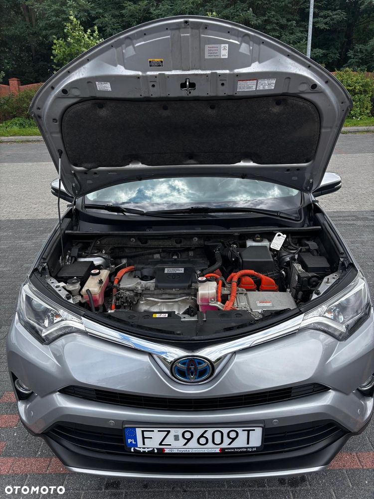 Toyota RAV4 - 13