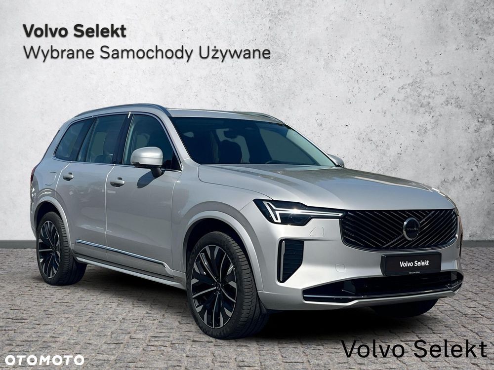 Volvo XC 90 - 9