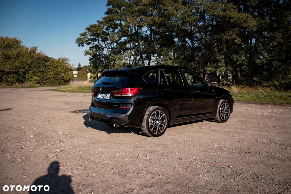 BMW X1 - 15