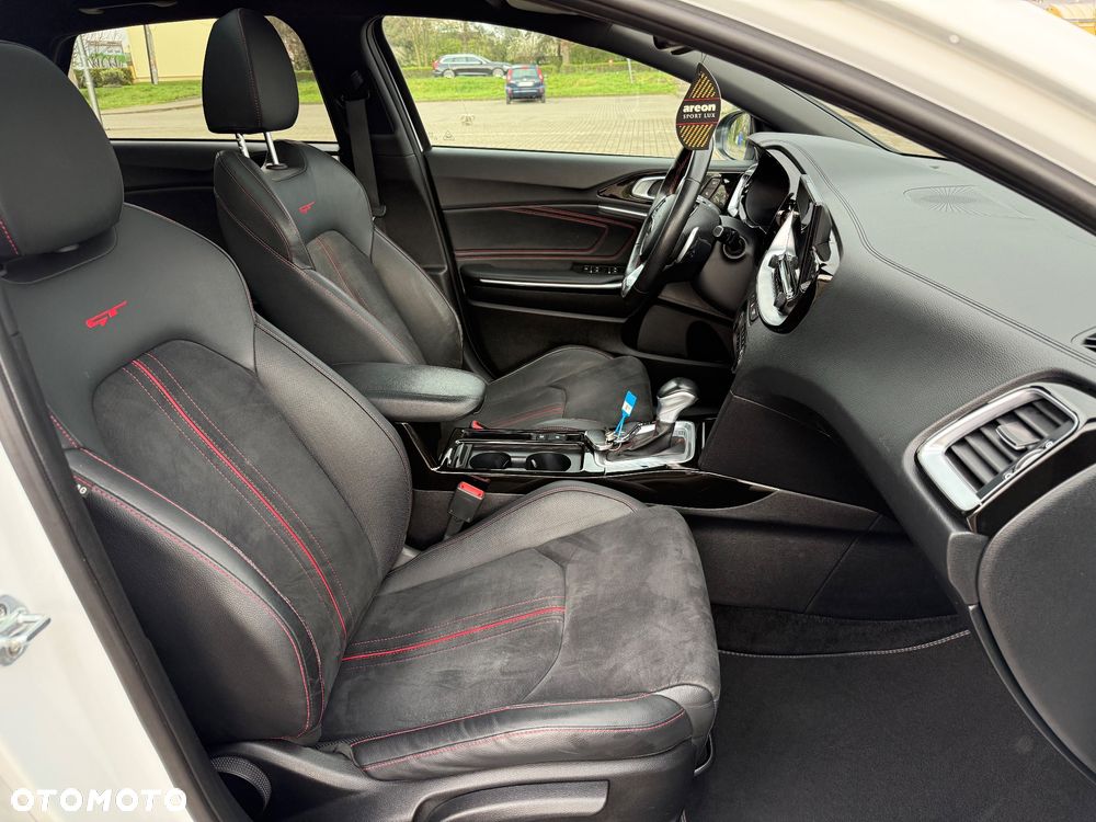 Kia ProCeed 1.6 T-GDI DCT7 OPF GT - 27