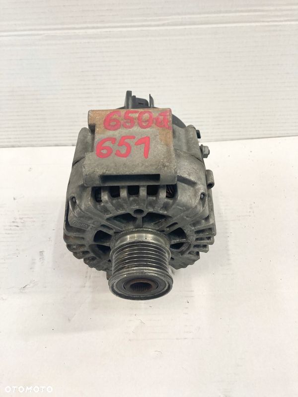 SPRINTER 906 06- 2.2 CDI 651 ALTERNATOR DEMONTAŻ - 1