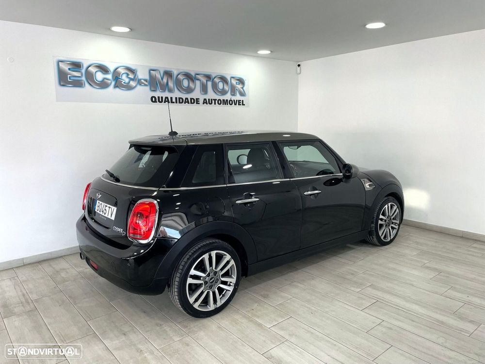 MINI 5 Portas Cooper D Aut. Seven - 14