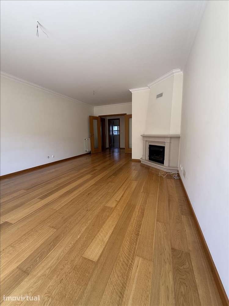 Apartamento em Amadora, Venteira - Grande imagem: 4/16