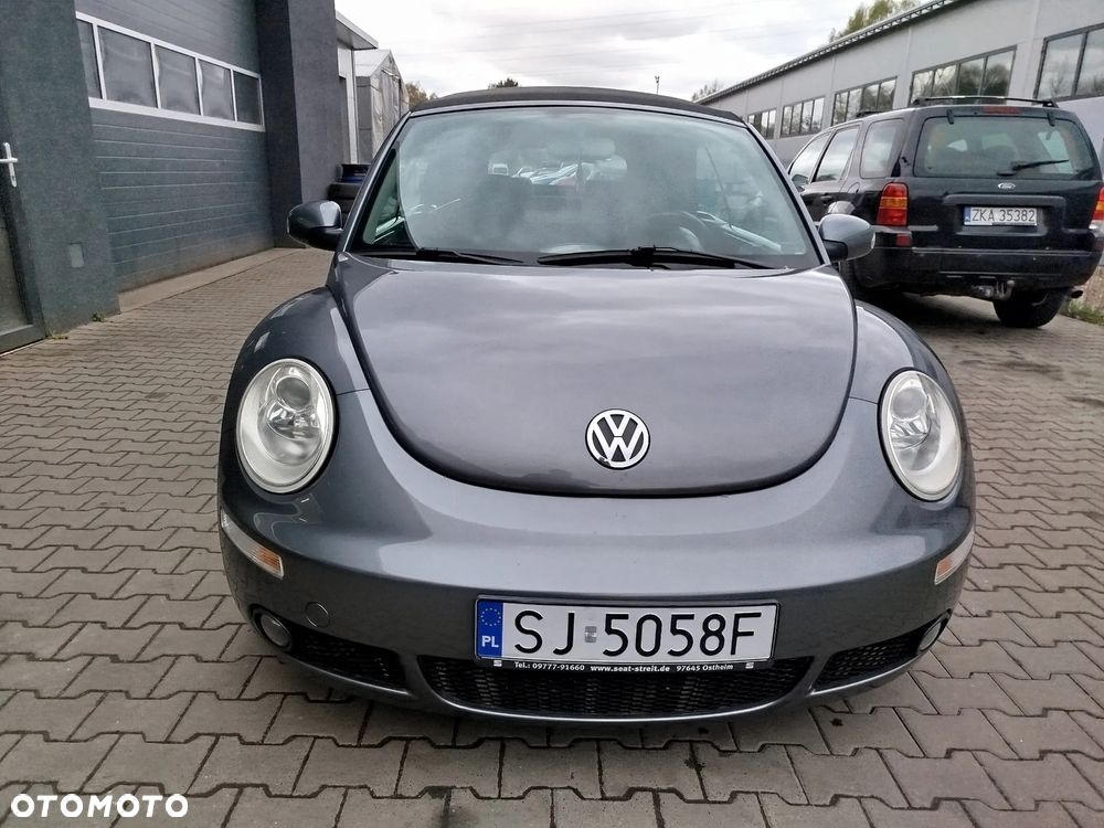 Volkswagen New Beetle - 15