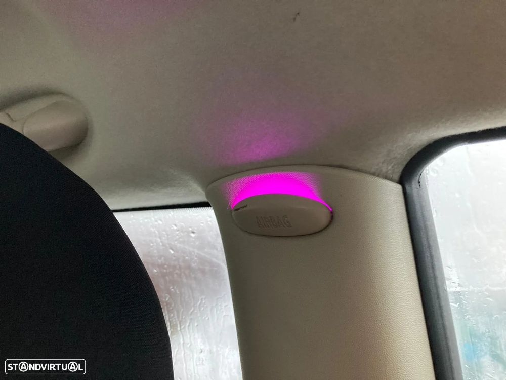 MINI 3 Portas One D - 16