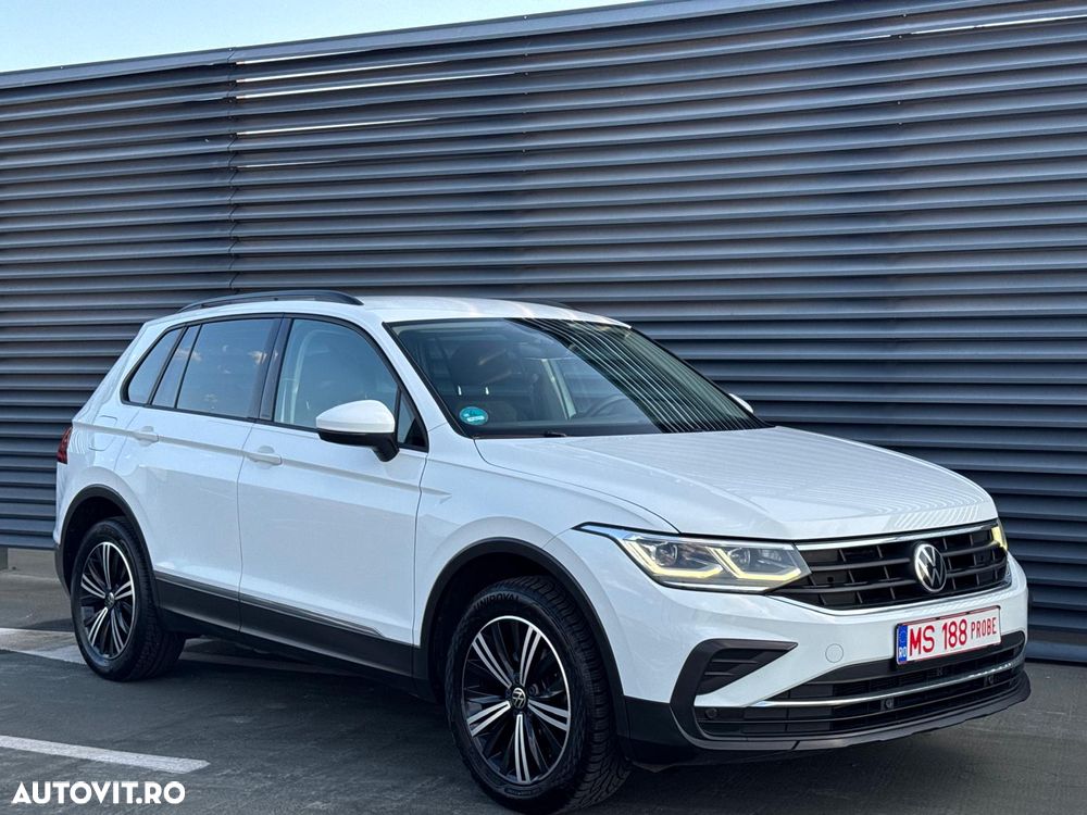 Volkswagen Tiguan 2.0 TDI SCR 4MOTION DSG Life - 8