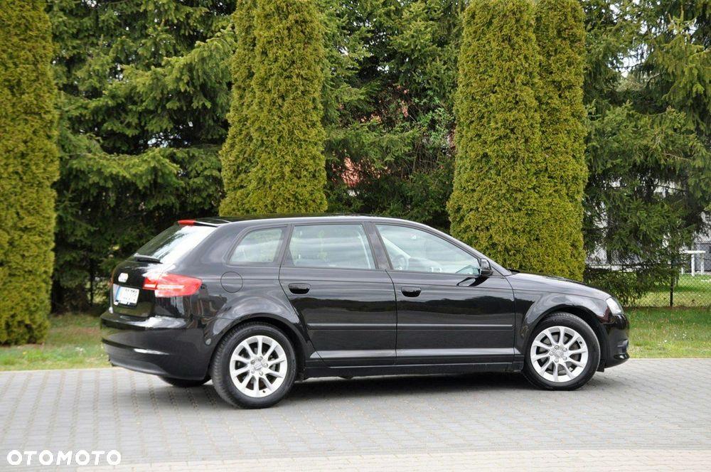 Audi A3 Sportback - 5