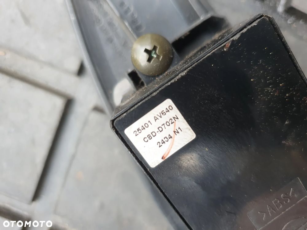 Nissan Primera P12 panel przełącznik szyb lewy przód 25401-AV640 EUROPA - 4