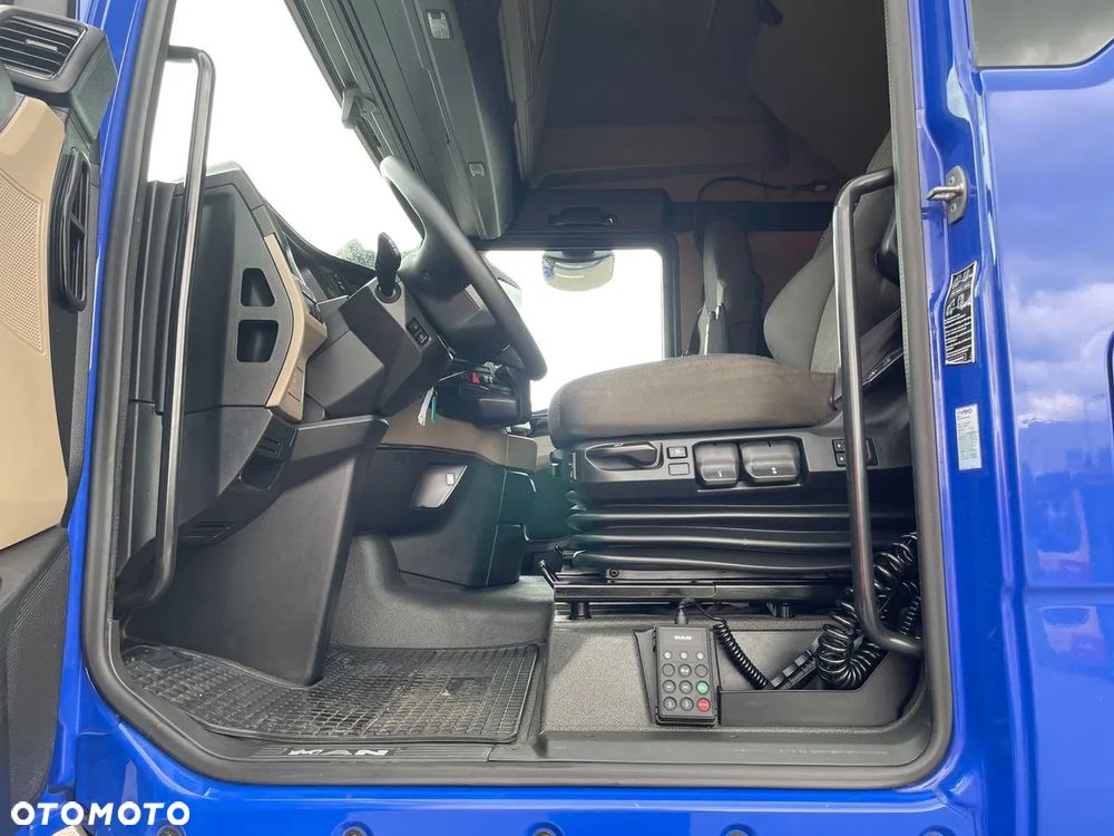 MAN TGX 18.470 4x2 BL SA - 12
