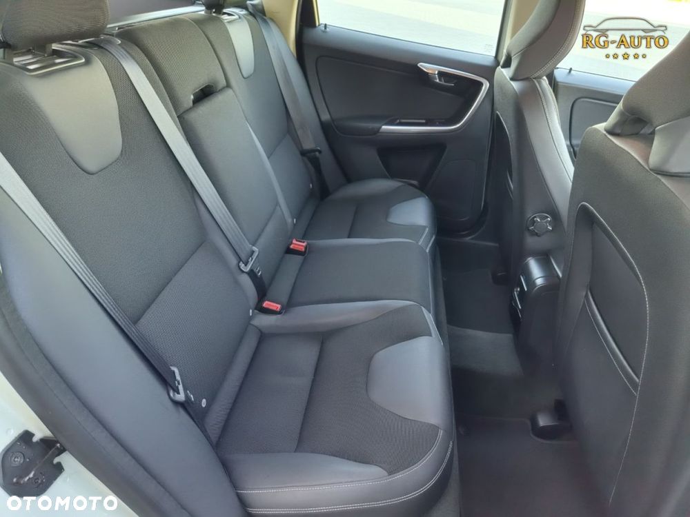 Volvo XC 60 - 27