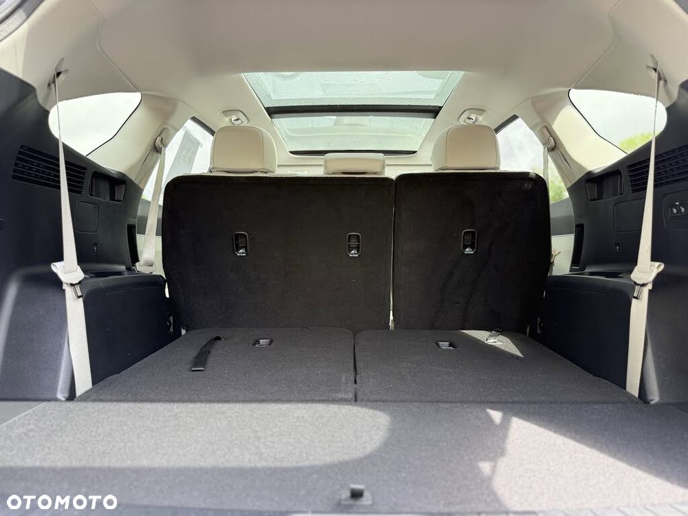 Kia Sorento - 10