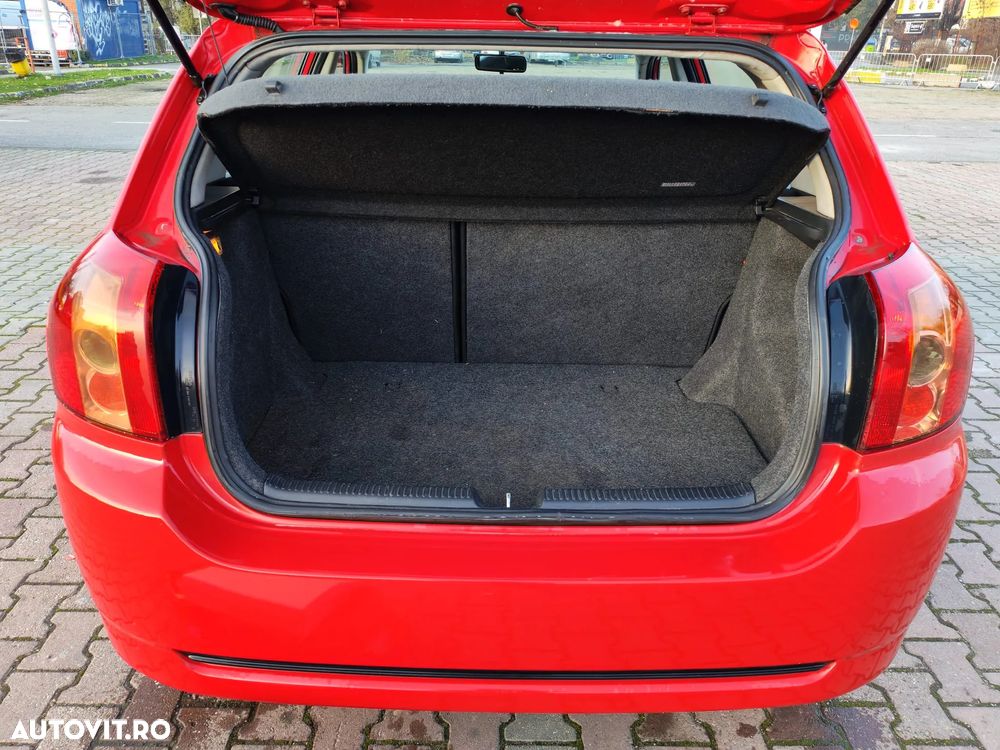 Toyota Corolla 1.4 D-4D - 8