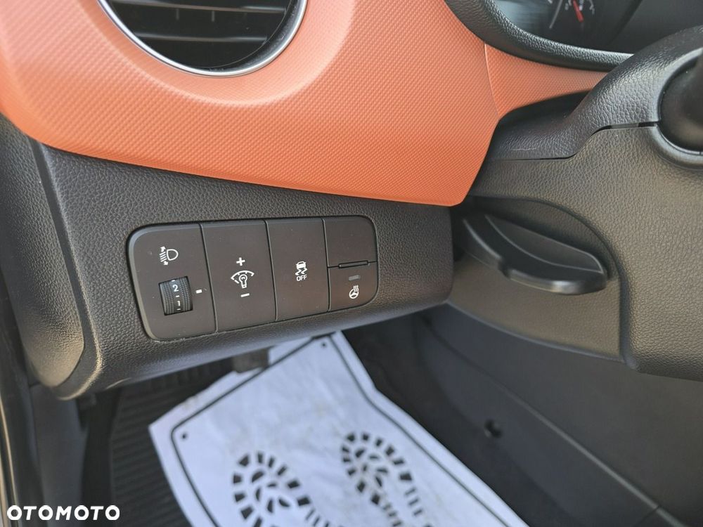Hyundai i10 1.0 GO+ - 15