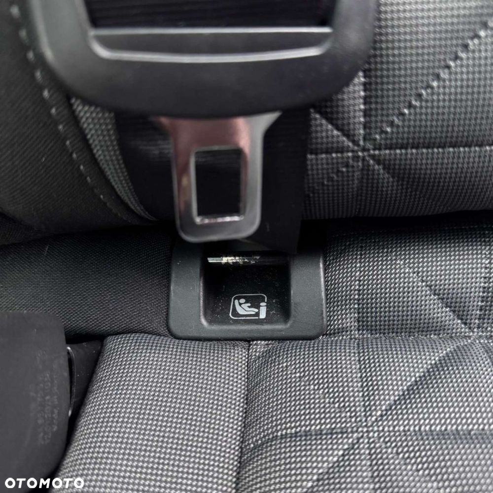 Volkswagen Tiguan - 24