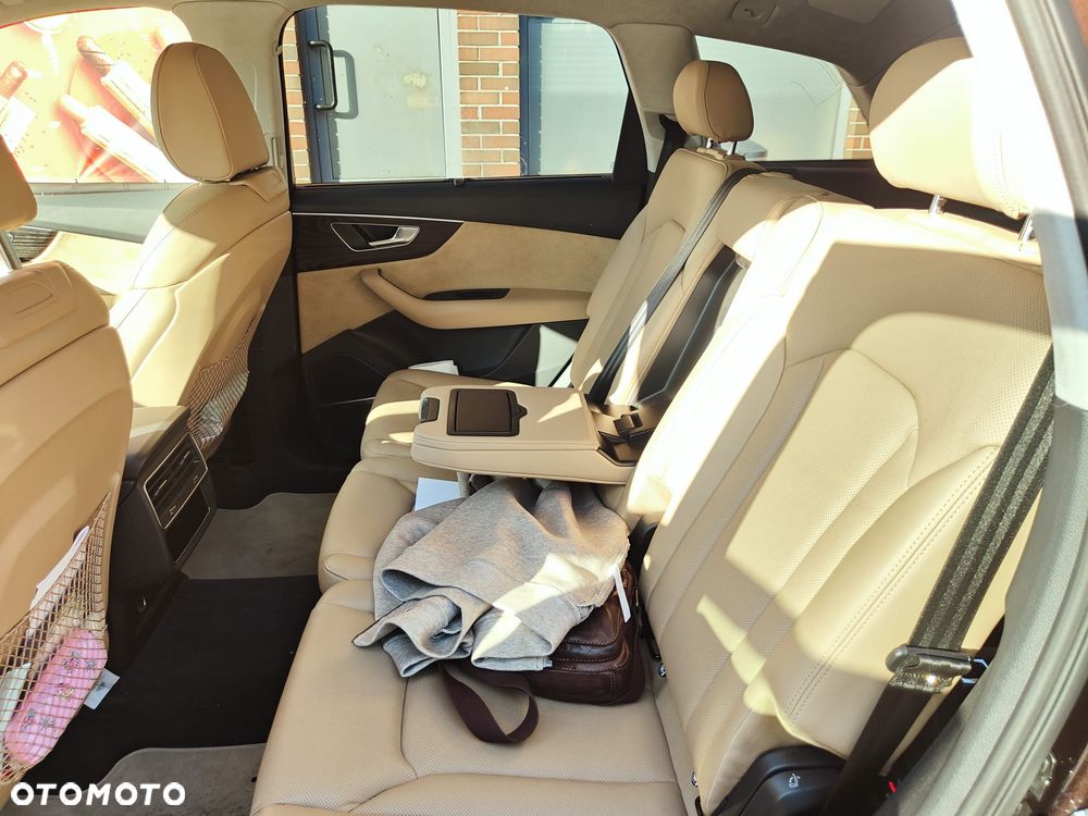 Audi Q7 2020 photo 3