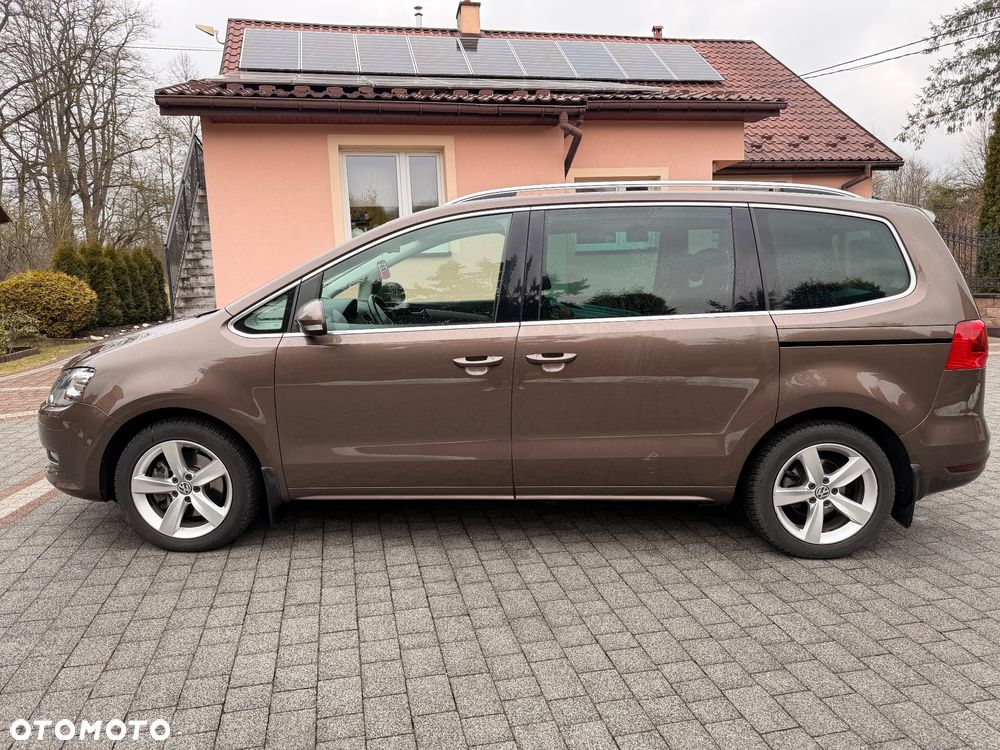 Volkswagen Sharan 2.0 TDI Highline DSG - 2