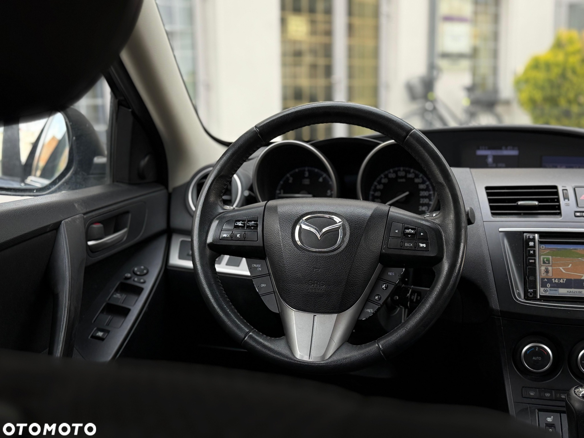 Mazda 3 1.6 CD Exclusive + - 13