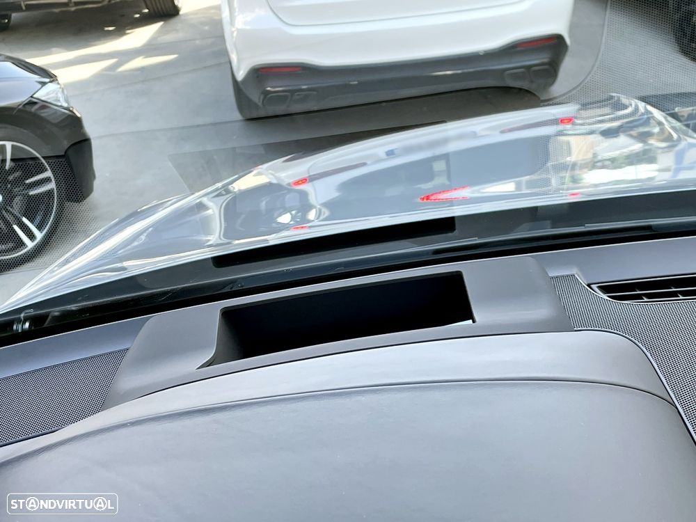 Bentley Bentayga V8 - 18