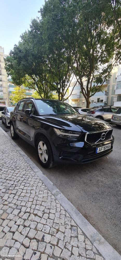 Volvo XC 40 1.5 T3 Momentum - 2