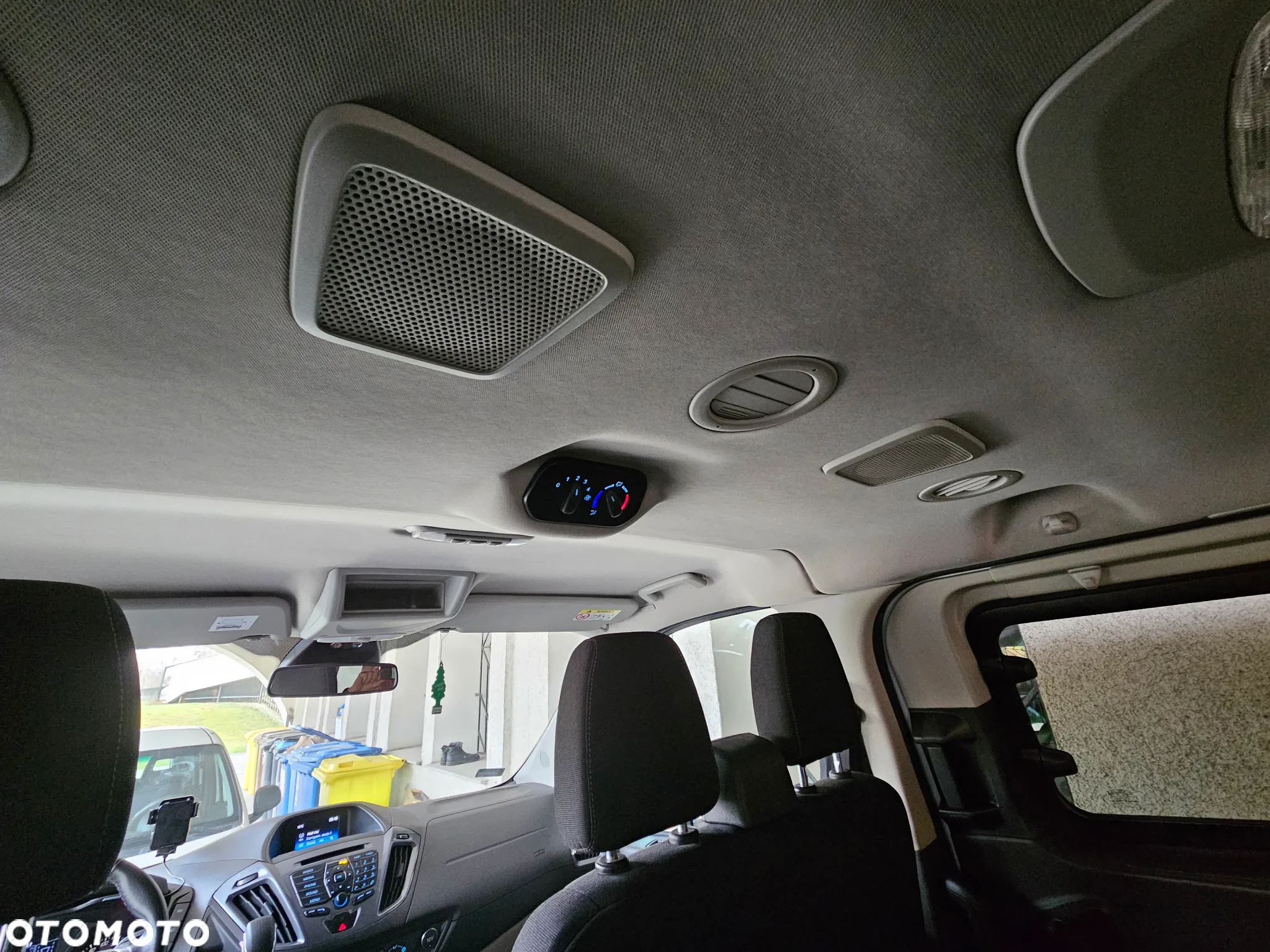 Ford Tourneo Custom 2.0 TDCi L2 Titanium SelectShift - 28