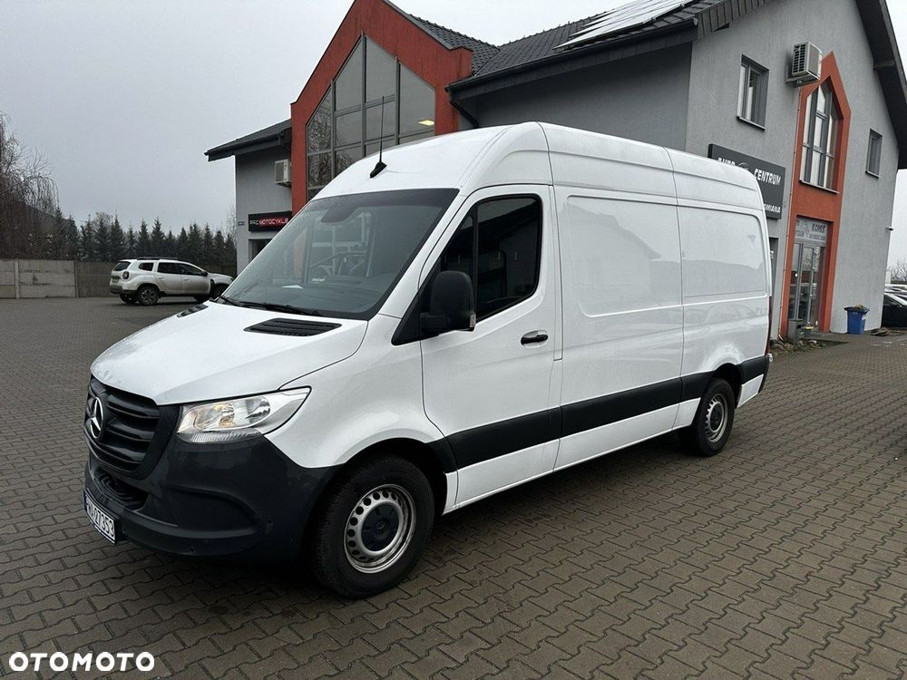 Mercedes-Benz Sprinter - 3