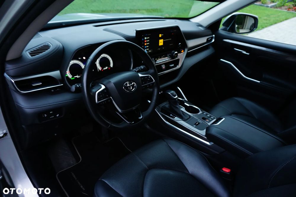 Toyota Highlander 2.5 Hybrid Prestige - 23