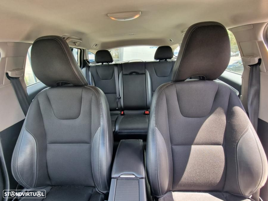 Volvo V60 2.0 D3 Kinetic - 13