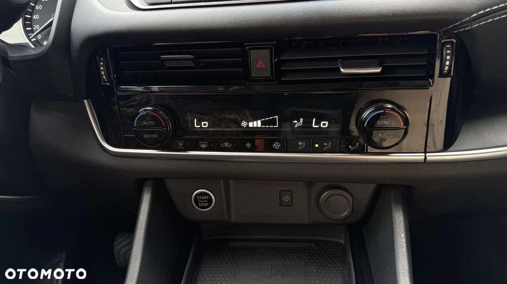 Nissan Qashqai - 22