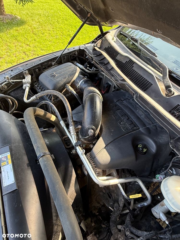 RAM 1500 Crew Cab Shortbed Laramie - 25