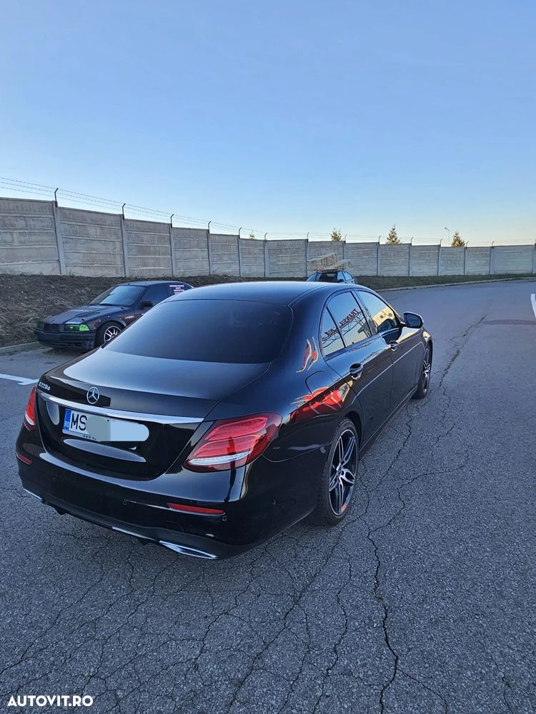 Mercedes-Benz E 220 d 9G-TRONIC AMG Line - 10