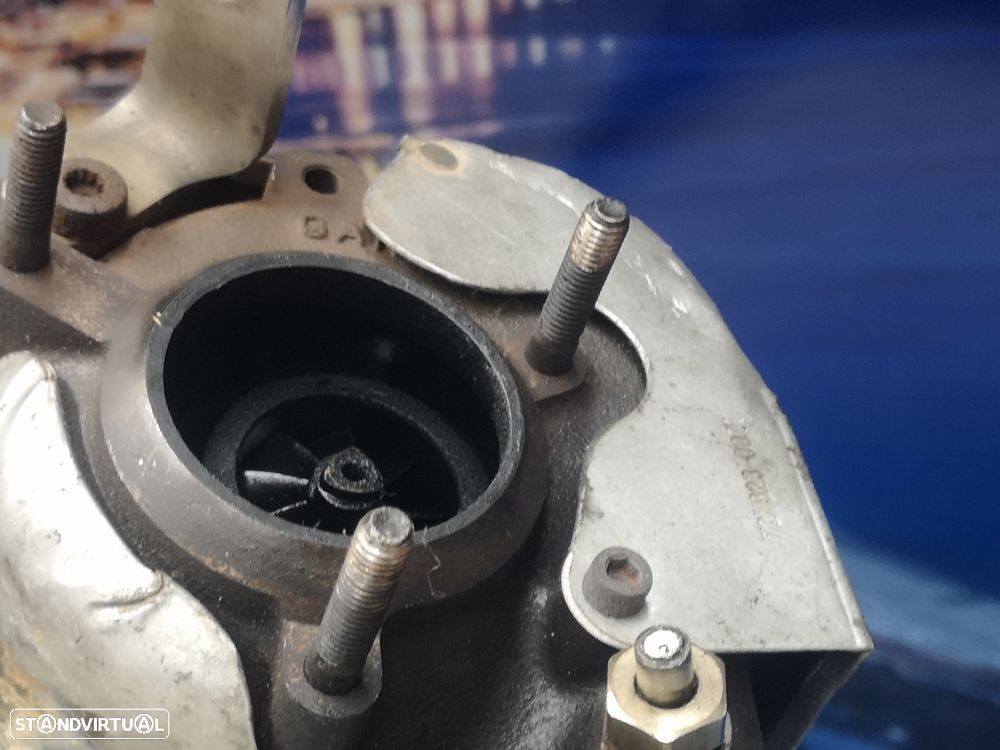 Turbo 4.0tdi v8 garrett Audi a8 d3 4e0 2003-2005 Direita - 3