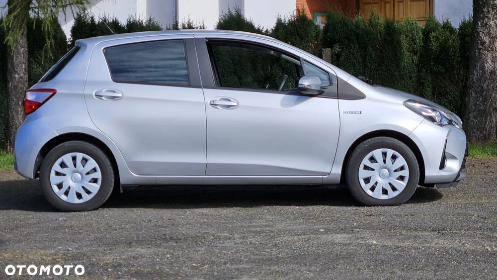 Toyota Yaris - 6