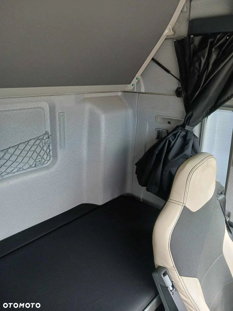 MAN TGX 440 LOW DECK - 9