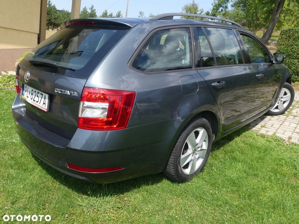 Skoda Octavia 1.6 TDI Ambition - 2
