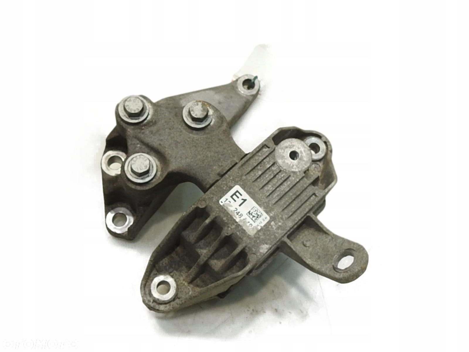 ŁAPA PODUSZKA SKRZYNI OPEL ASTRA J 1.4T 13248569 - 1