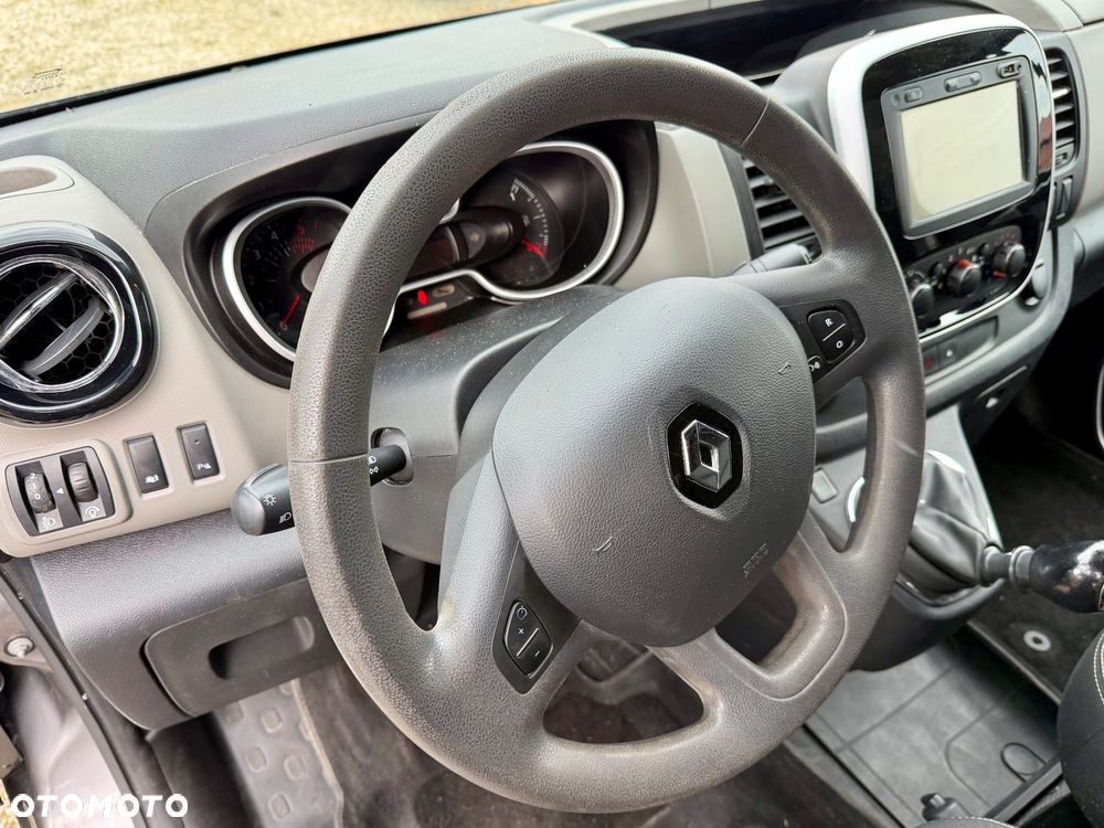 Renault Trafic Long - 13