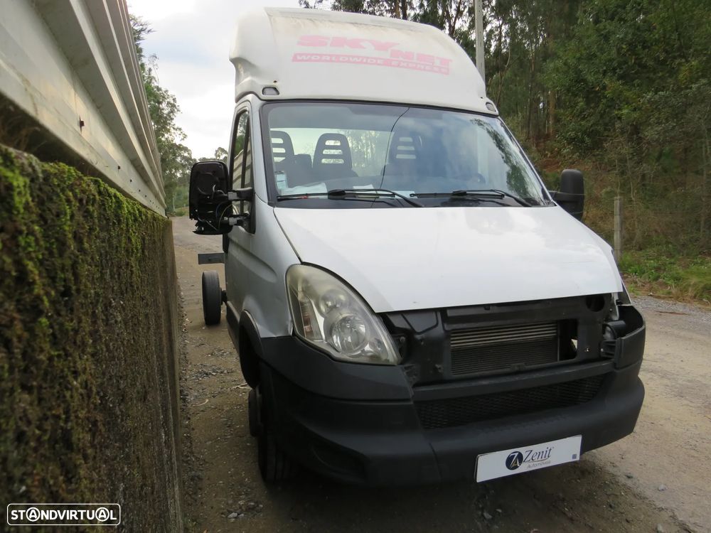 IVECO 35C17 3.0 (170 Cv) de 2014 - Peças Usadas (9644) - 2