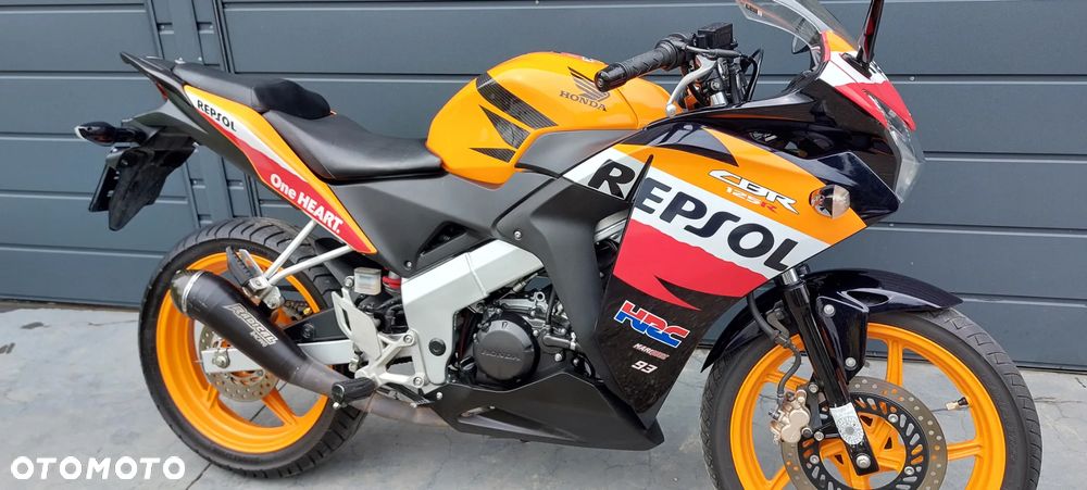 Honda CBR - 35