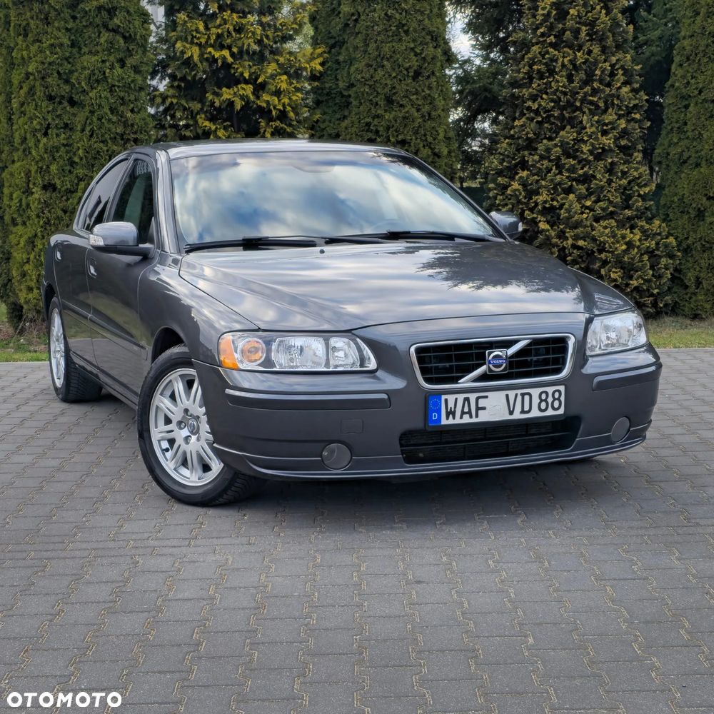 Volvo S60 2.4D Automatik Momentum - 2