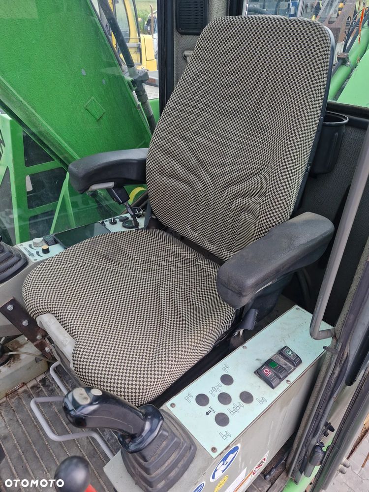 Sennebogen 821 - 9