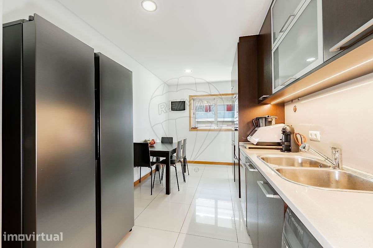 Apartamento T3 em Lamaçães - Grande imagem: 4/34