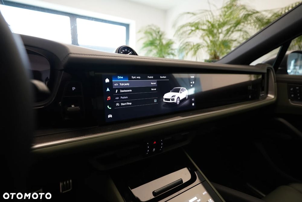 Porsche Cayenne Coupe S - 26