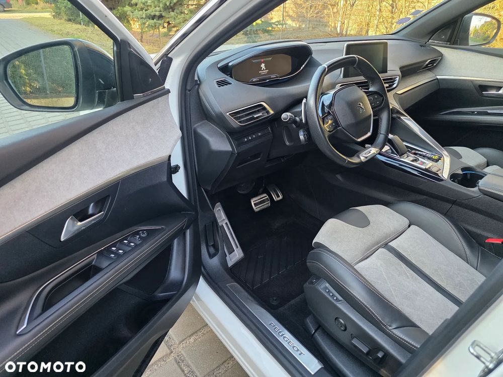 Peugeot 3008 1.6 PureTech Hybrid4 PHEV GT S&S EAT8 - 11