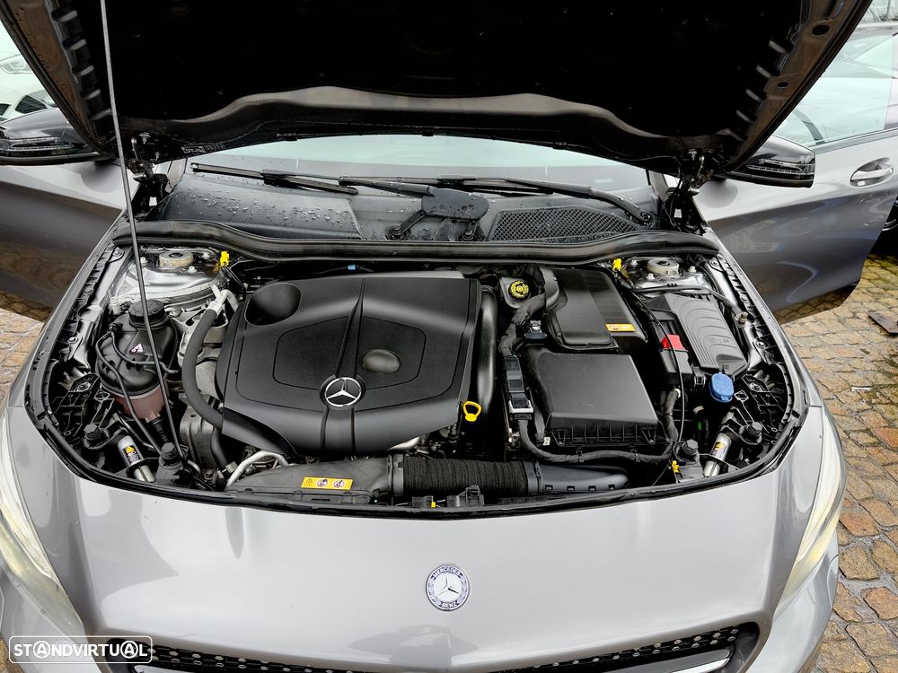 Mercedes-Benz CLA 200 d Shooting Brake Urban - 30