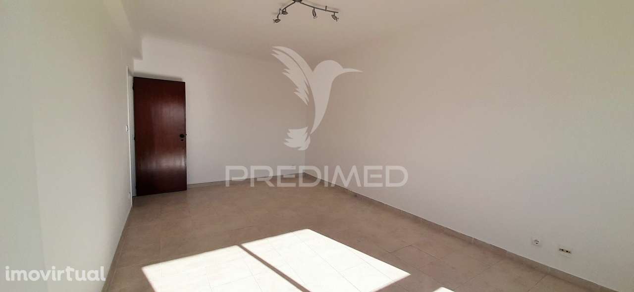 Apartamento T3 remodelado com 2 WC, vista magnífica de rio! - Grande imagem: 3/23