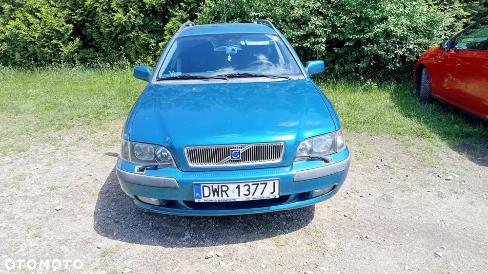 Volvo V40 2.0 - 9