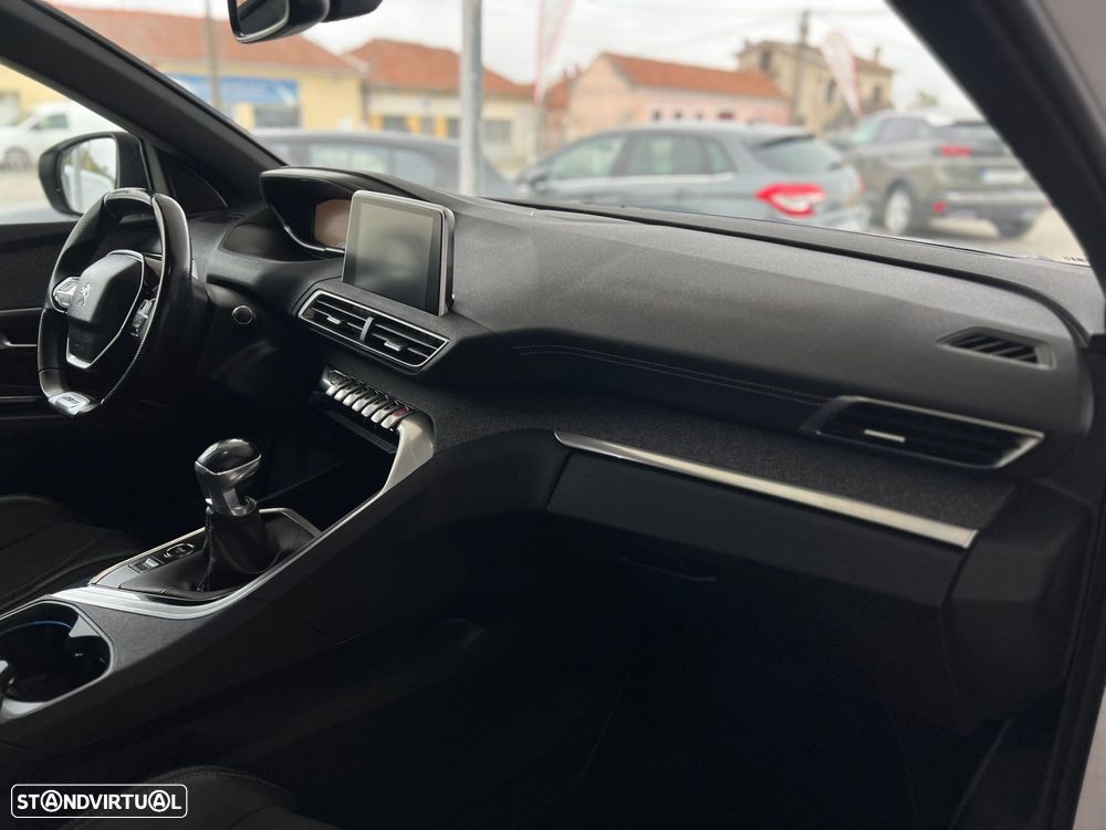 Peugeot 3008 1.5 BlueHDi GT Line - 25