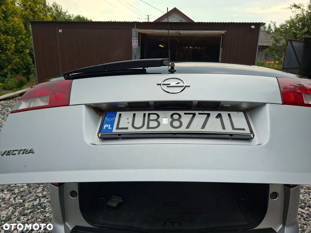 Opel Vectra 3.0 V6 CDTI Cosmo - 8